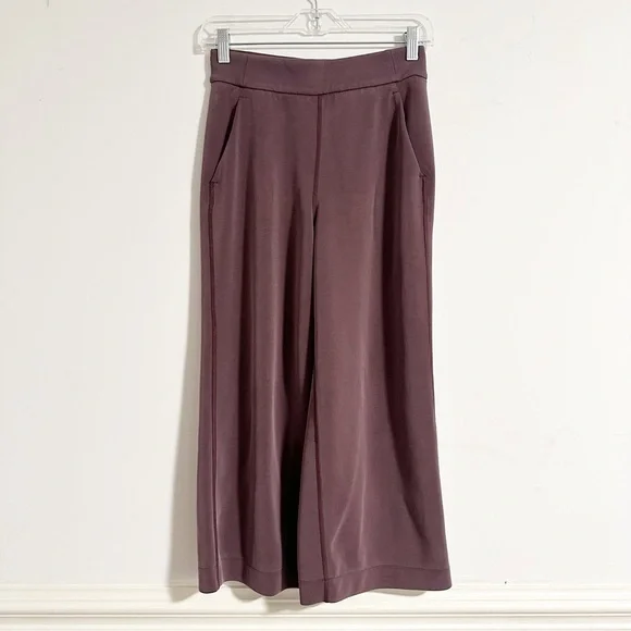 Lululemon Softstreme High-Rise Straight-Leg Cropped Pant - Picture 2 of 7